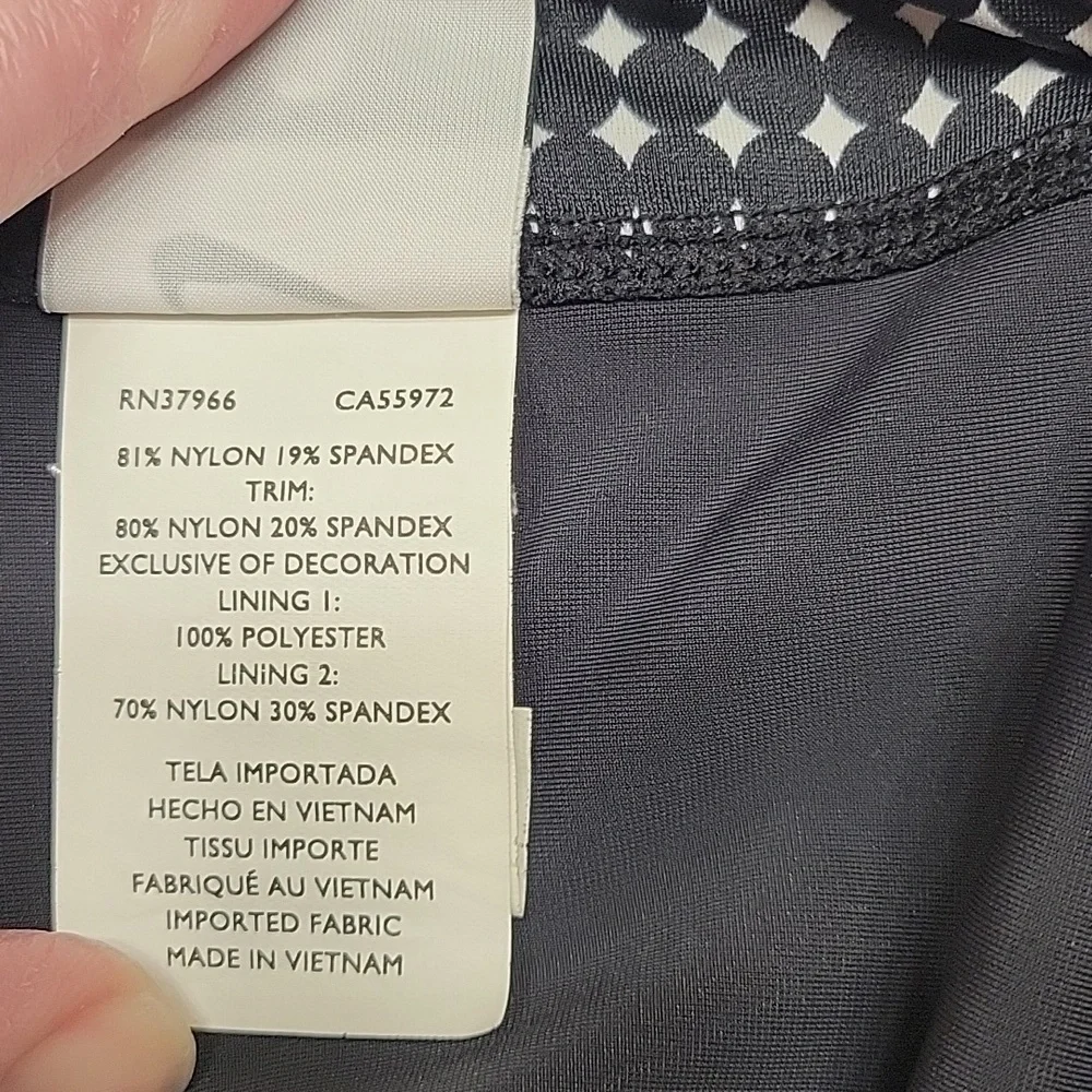 Nike size 16 black swim bottom